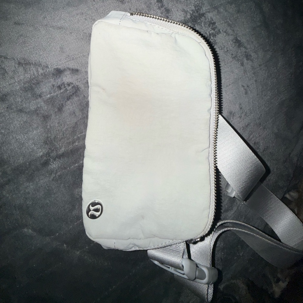 Lululemon belt new